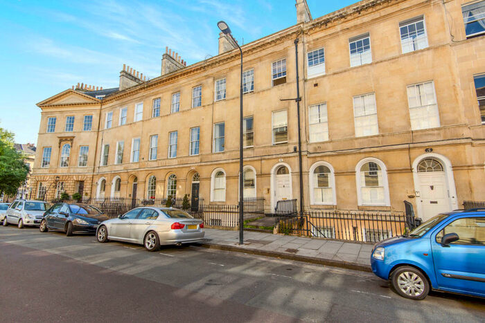 1 Bedroom Flat To Rent In Henrietta Street, Bath, BA2