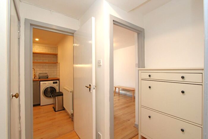 1 Bedroom Flat To Rent In North Leith Mill, Leith, Edinburgh, EH6