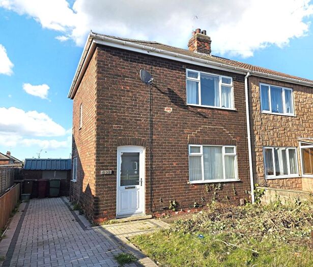 3 Bedroom Semi-Detached House For Sale In Rowland Road, Scunthorpe, DN16