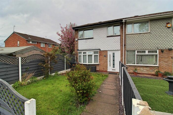 3 Bedroom Terraced House For Sale In Regal Croft, Bromford Brodge, Birmingham, B36