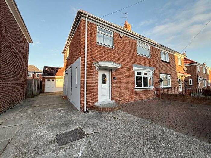 3 Bedroom Semi Detached House For Sale In Rothbury Road Sunderland, SR5