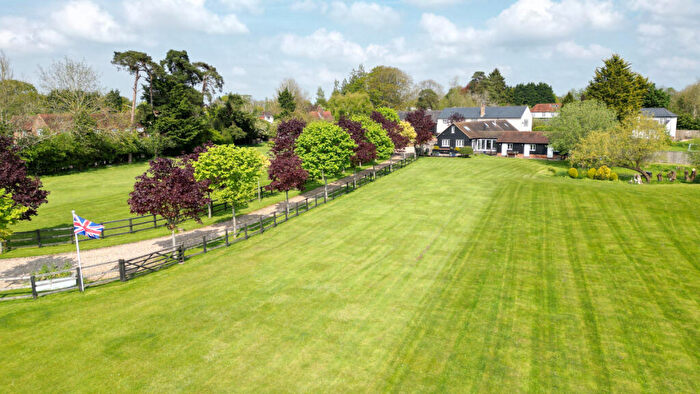 4 Bedroom Barn Conversion For Sale In Heath End Road, Great Missenden, HP16