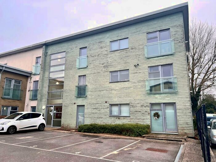 1 Bedroom Flat To Rent In Manor House Lane, Bristol, BS14