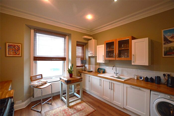 2 Bedroom Flat To Rent In Atlantic Road, Weston-Super-Mare, Somerset, BS23