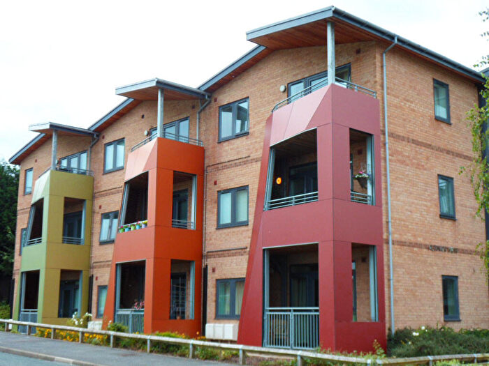 2 Bedroom Flat To Rent In Aldham View, Aldham House Lane, S73