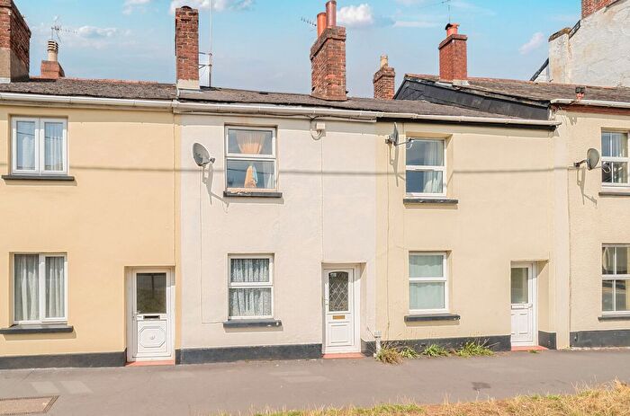 2 Bedroom Terraced House For Sale In East Street, Crediton, Devon, EX17