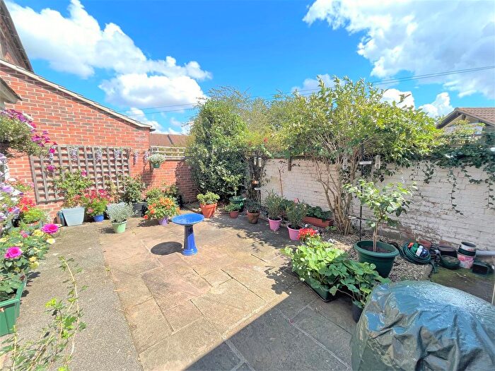 2 Bedroom Semi-Detached House For Sale In Albert Street, Bottesford, Nottingham, NG13