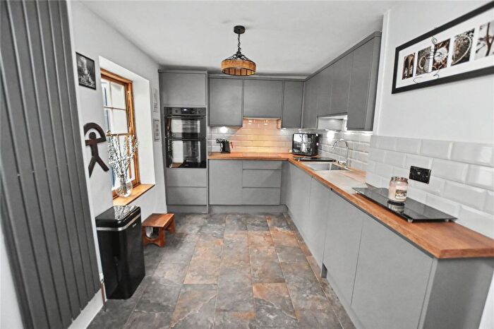 3 Bedroom Terraced House For Sale In Bexley Lane, Crayford, Dartford, Bexley, DA1