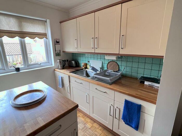 2 Bedroom Cottage For Sale In South Street, Wareham, BH20