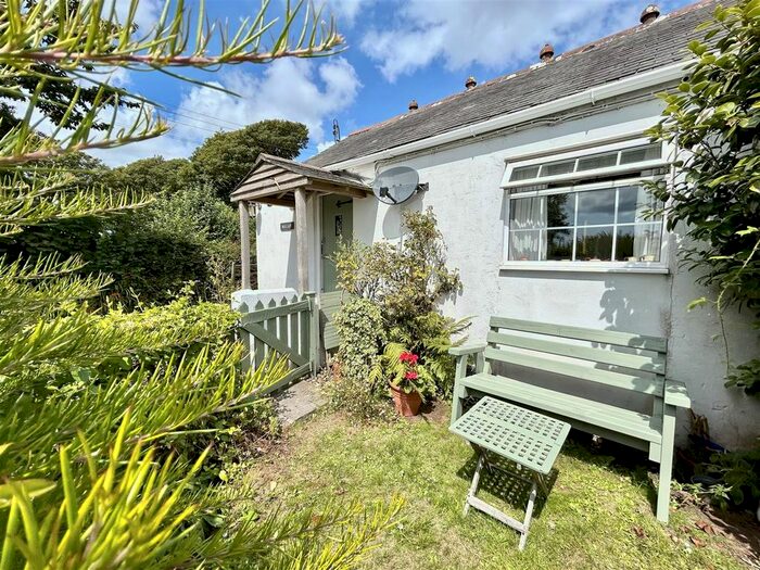 1 Bedroom Terraced Bungalow For Sale In Ideal Holiday Let, Tregowris, TR12