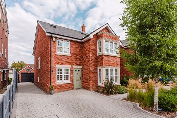 5 Bedroom Detached House For Sale In Salisbury Road, Leigh-On-Sea, SS9