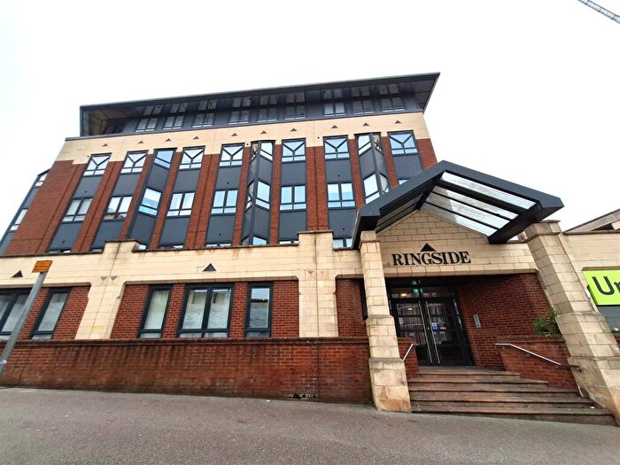 2 Bedroom Apartment To Rent In High Street, Bracknell, RG12