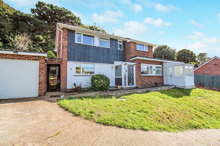 5 Bedroom Detached House For Sale In Old Farm Drive, Townhill, SO18