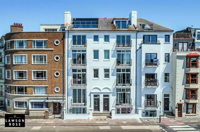 4 Bedroom Duplex To Rent In Clarence Parade, Southsea, PO5