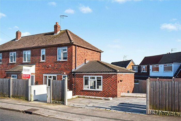 3 Bedroom Semi-Detached House For Sale In Valley Mount, Kippax, Leeds, West Yorkshire, LS25