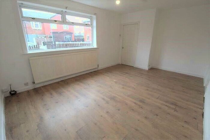 3 Bedroom Terraced House To Rent In Dunsley Avenue, New Moston, Manchester, M40