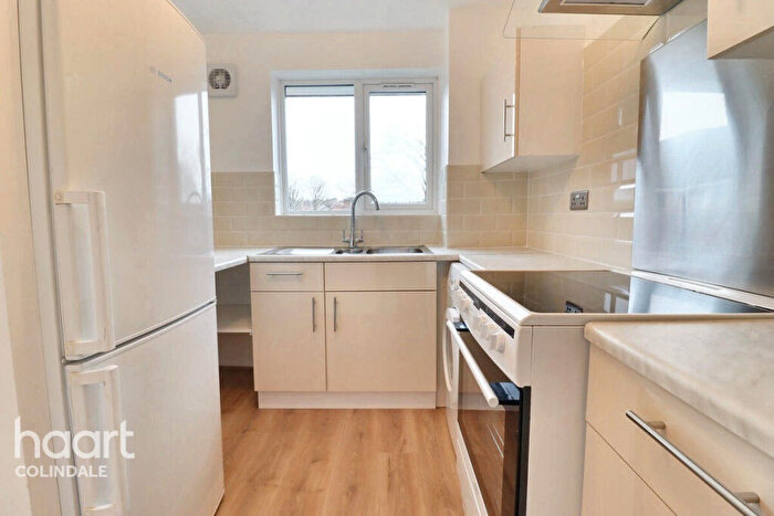 1 Bedroom Flat For Sale In Scottwell Drive, NW9
