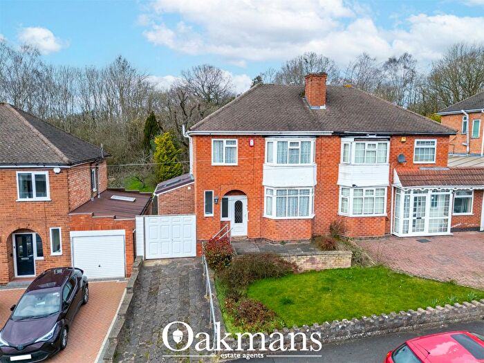 3 Bedroom Semi Detached House For Sale In Senneleys Park Road, Birmingham, West Midlands, B31