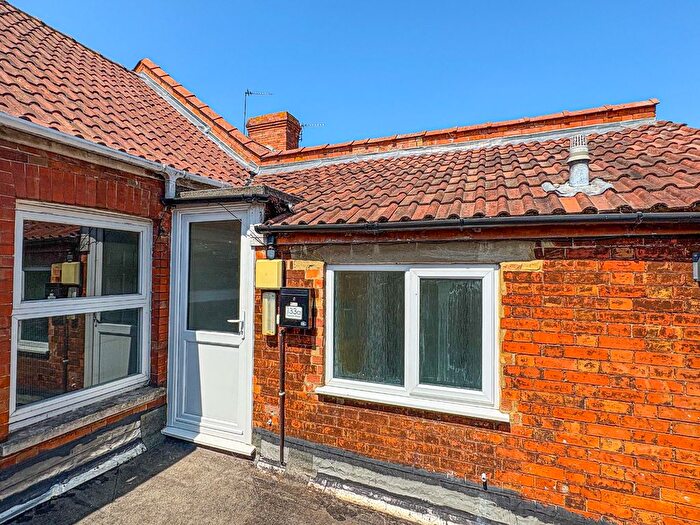 1 Bedroom Flat To Rent In Taunton Road, Bridgwater, TA6