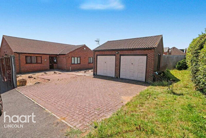 4 Bedroom Detached Bungalow For Sale In Wragby Road East, North Greetwell, LN2