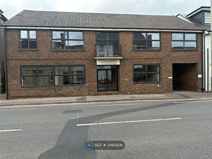 1 Bedroom Flat To Rent In Wilton Road, Salisbury, SP2