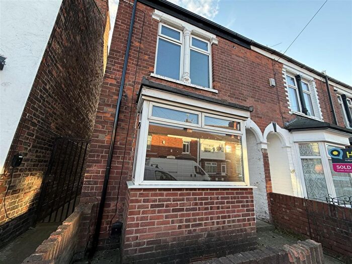 2 Bedroom End Terrace House To Rent In Belvoir Street, Hull, HU5