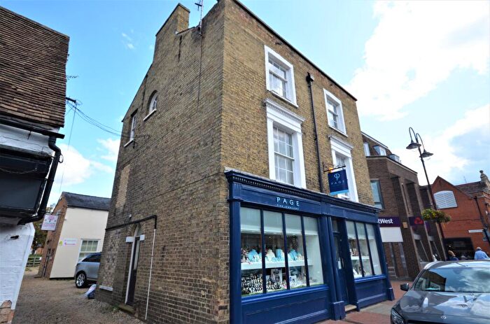 1 Bedroom Flat To Rent In Market Street, Ely, CB7