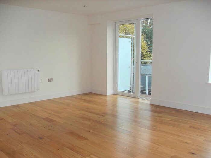 1 Bedroom Flat To Rent In Church Road, Ashford TW15