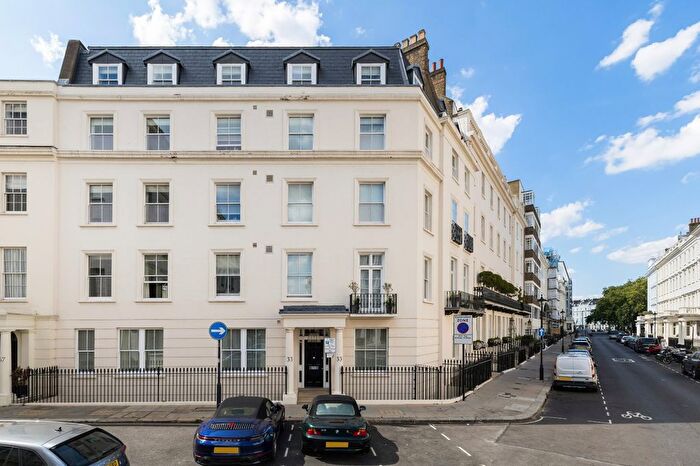 3 Bedroom Flat For Sale In Chesham Street, London, SW1X