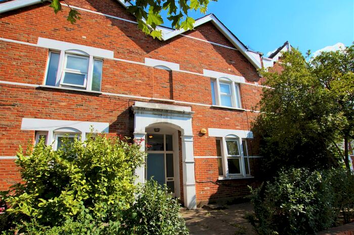 1 Bedroom Flat To Rent In Belmont Road, London, N15
