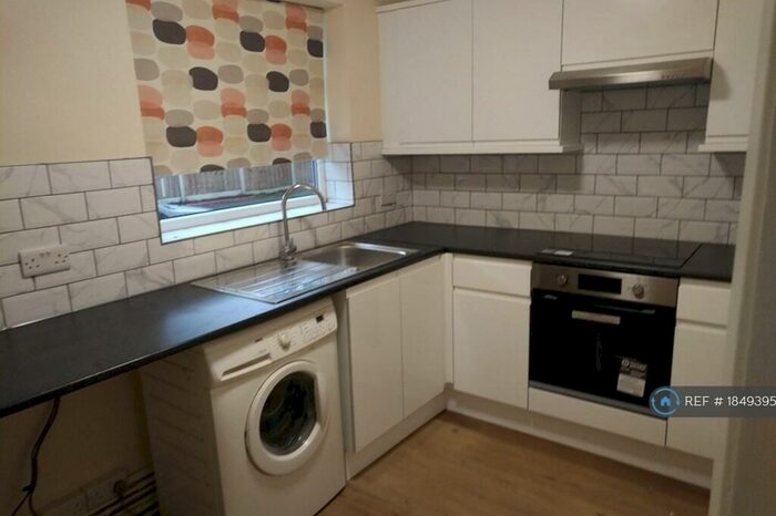 2 Bedroom Flat To Rent In Harrow Road, Wembley, HA0