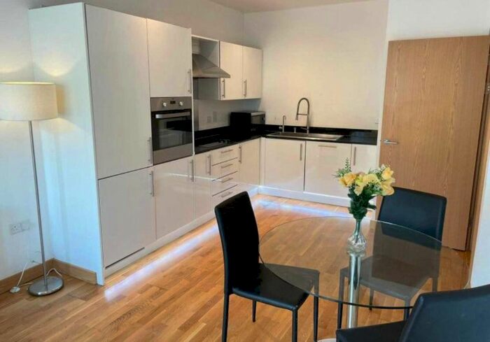 1 Bedroom Flat To Rent In Cyrus Field St, Greenwich, SE10