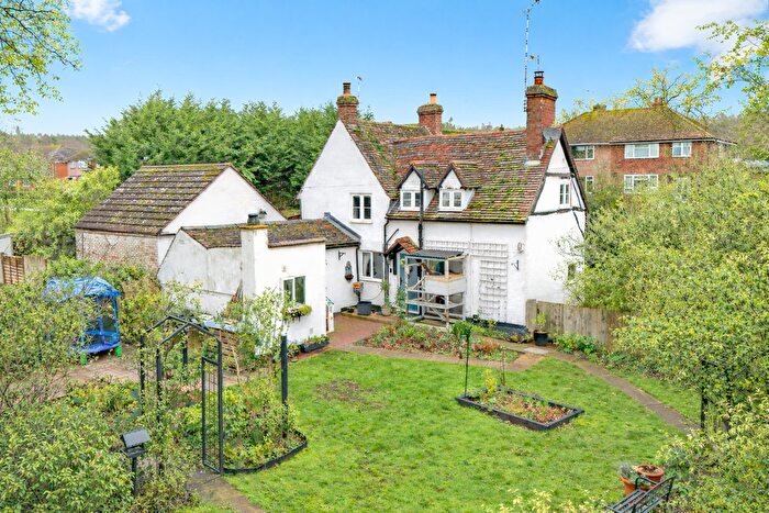 2 Bedroom Cottage For Sale In Rectory Road, Old Arley, CV7