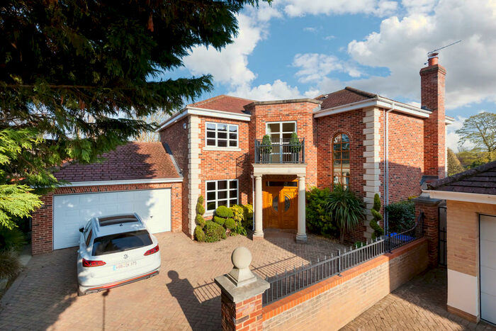 4 Bedroom Detached House To Rent In Mill Reef, Newmarket, CB8