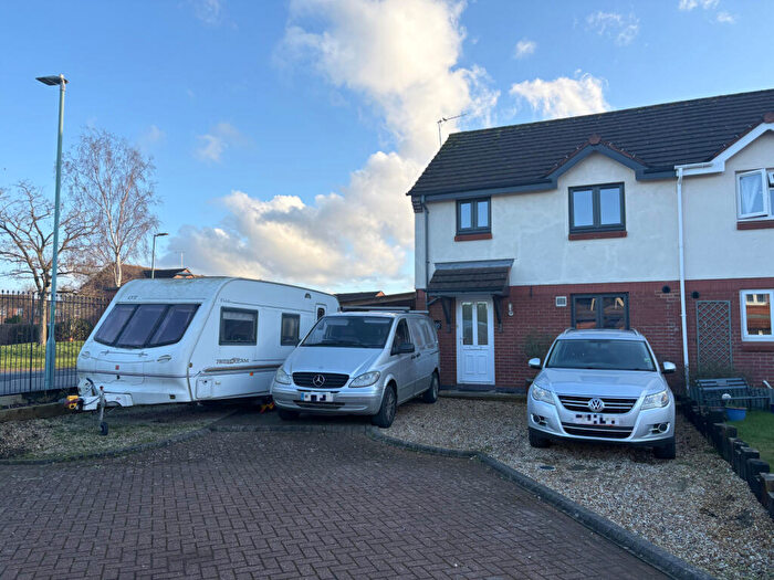 3 Bedroom Semi Detached House For Sale In Sallis Close, Northway, Tewkesbury, GL20