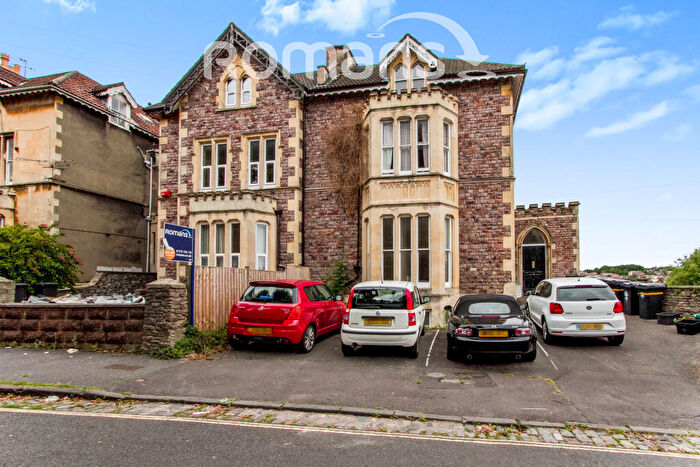 1 Bedroom Apartment To Rent In Trelawney Road, Cotham, BS6