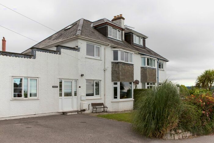 4 Bedroom Semi-Detached House To Rent In Poltair Road, Penryn, TR10