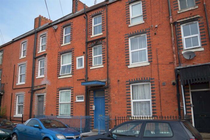 1 Bedroom Apartment To Rent In Watkin Terrace, Northampton, NN1