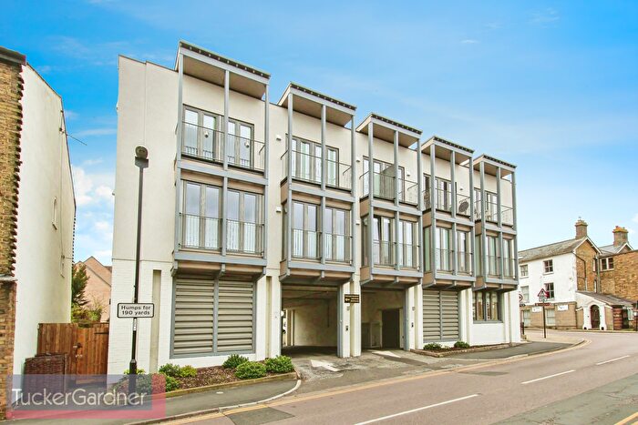 2 Bedroom Flat To Rent In The Old Tannery East, Ely, CB7