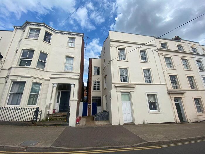 1 Bedroom Flat To Rent In Dale Street, Leamington Spa, CV32