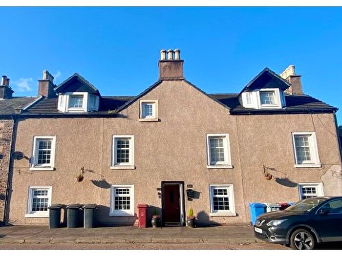 1 Bedroom Flat To Rent In Riverside Road, Kirkfieldbank, ML11