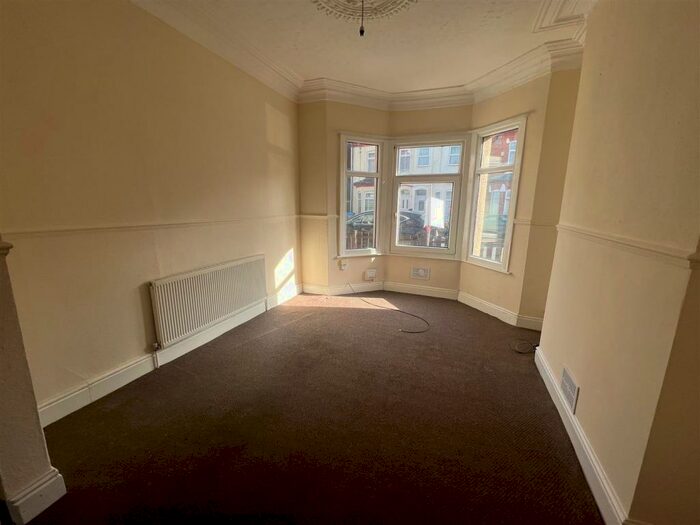 3 Bedroom Terraced House To Rent In Lonsdale Street, Hull, HU3