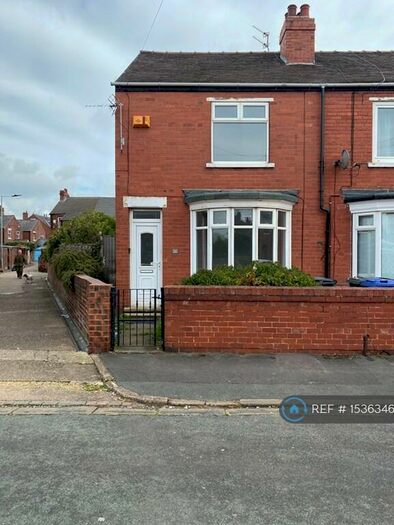 2 Bedroom End Of Terrace House To Rent In Wellington Grove, Doncaster, DN5