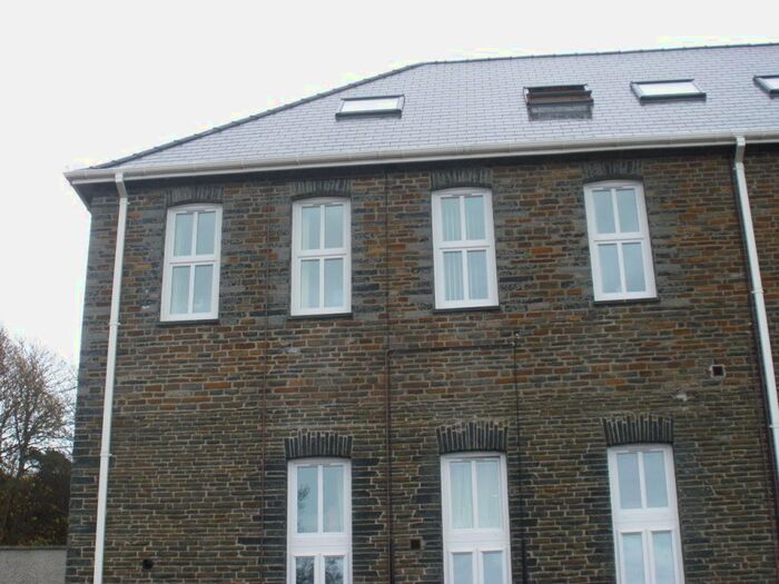 2 Bedroom Flat To Rent In Bryn Ardwyn, Aberystwyth SY23