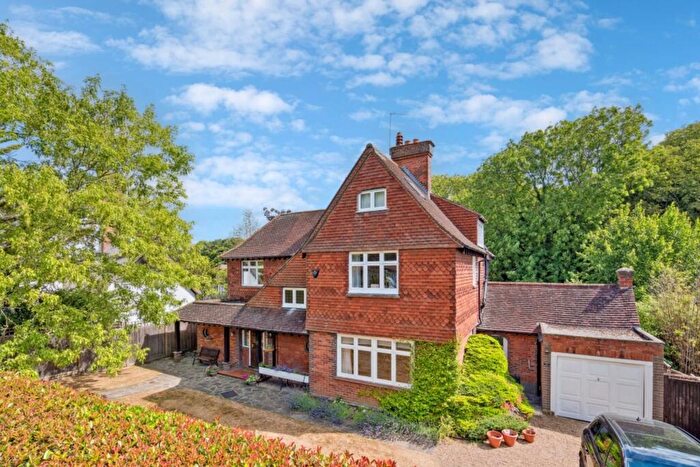 5 Bedroom Detached House For Sale In North Park, Gerrards Cross, SL9