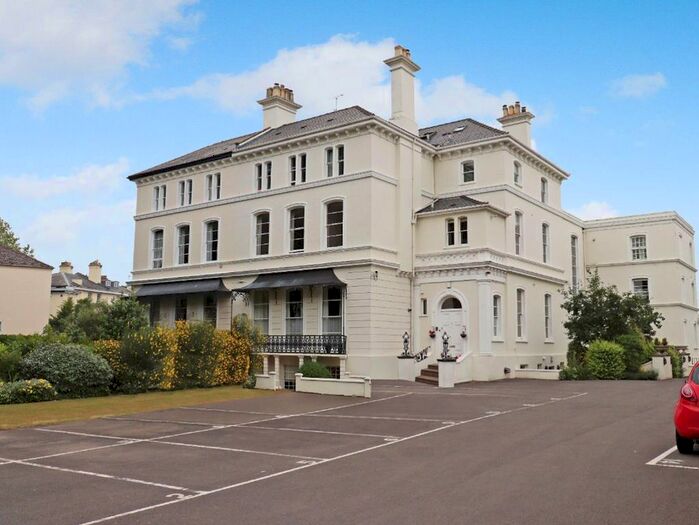 2 Bedroom Flat To Rent In Pittville Circus Road, Cheltenham, GL52