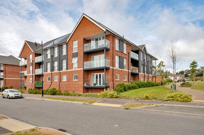 2 Bedroom Flat For Sale In Ackers Drive, Weldon, Ebbsfleet Valley, DA10