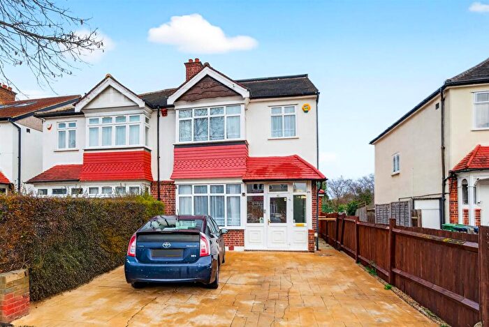 4 Bedroom Semi Detached House To Rent In Maycross Avenue, Morden, SM4