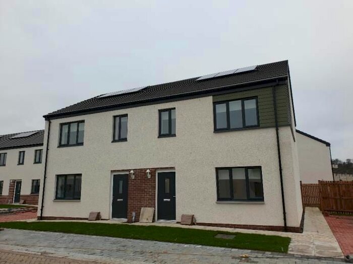 3 Bedroom Semi-Detached House To Rent In Alloa FK10