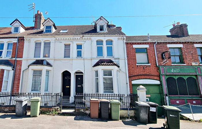 4 Bedroom Terraced House To Rent In Knox Road, Wellingborough, NN8